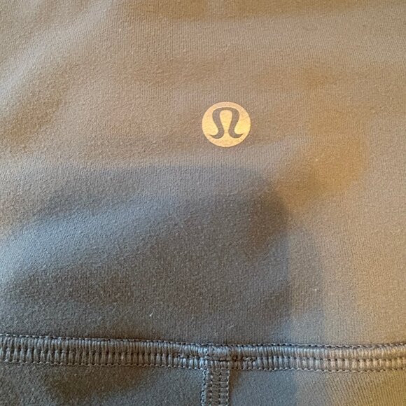 Lululemon Wonder Under Leggings | Sage Green | Size 8 / Medium - Picture 3 of 3